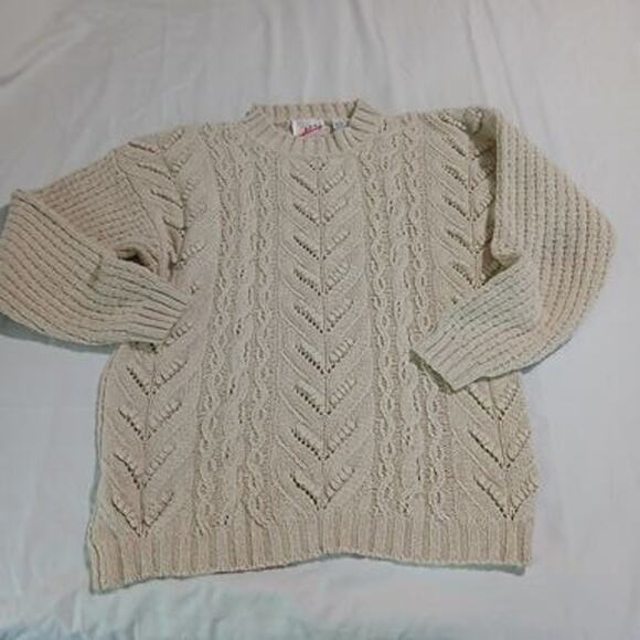 VTG Mobility Small Long-Sleeved Ecru Silk/Cotton Blend Cable-Knit Sweater - Picture 8 of 13
